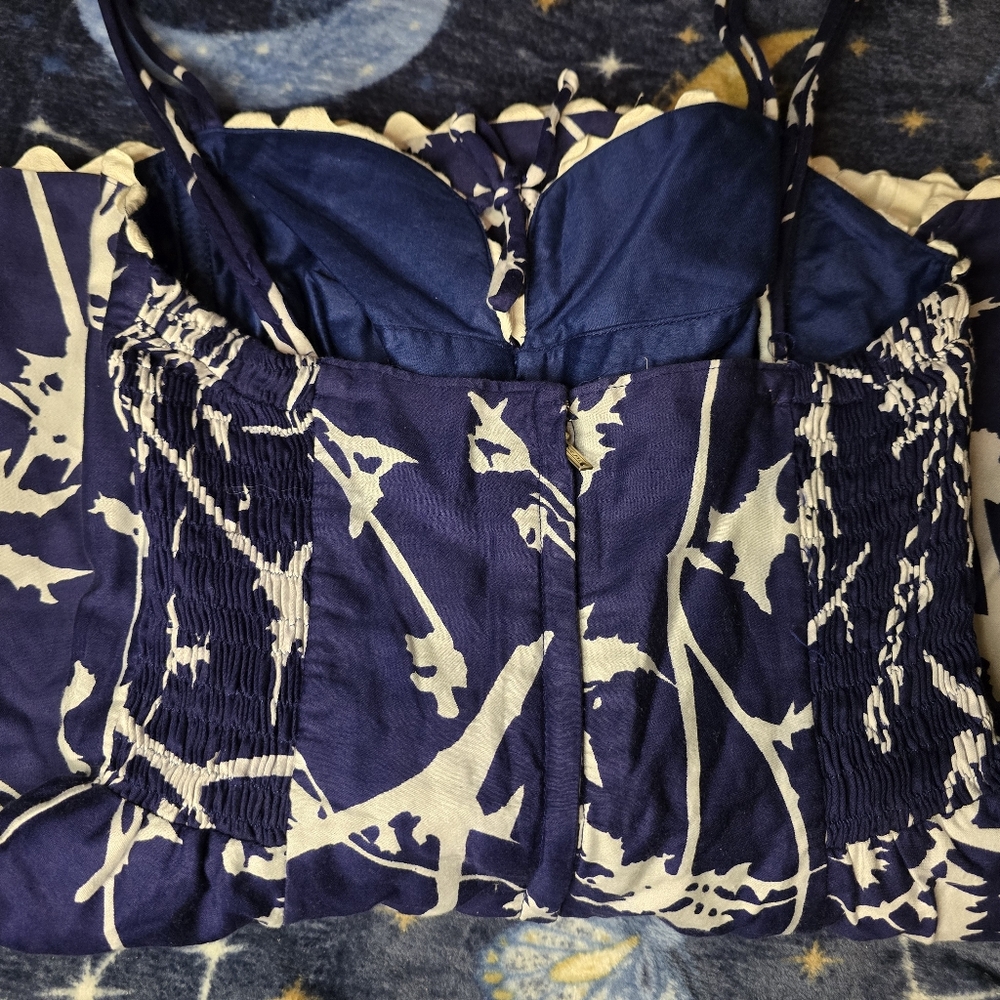 Bonwit Teller Vintage Blue & White Floral & Branch Pattern Playsuit, Size 10 - Picture 3 of 4